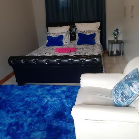 Ruros Guest House 肯普顿帕克 外观 照片